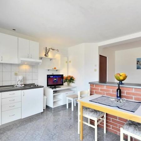 Studio Apartments 4 Two Bol Eksteriør billede
