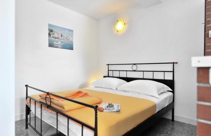 Studio Apartments 4 Two Bol Eksteriør billede